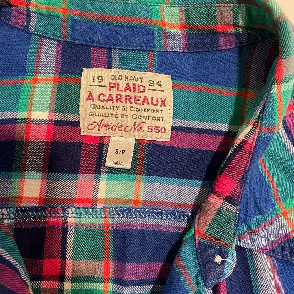 Plaid top - Picture 3 of 4